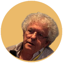 Dr. Japp Van Der Wal’s Bio: 